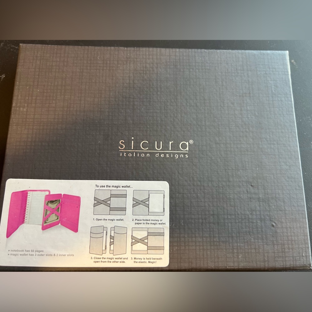 Magic Wallet & Mini Notebook Set - Picture 3 of 8